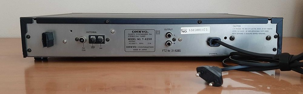 Tuner Onkyo T-4250