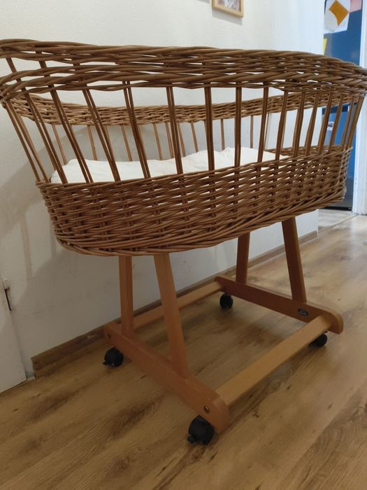 Kosz Mojżesza ze stojakiem, łóżeczko wiklinowe, kosz wiklinowy