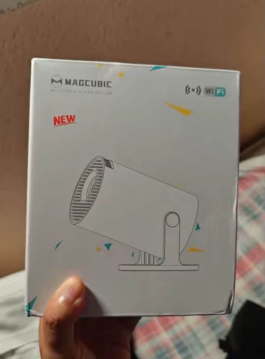 Smart Projector Android Magcubic Hy300 Pro