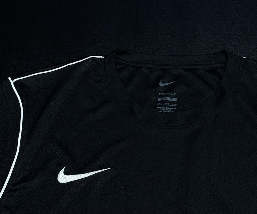 Чоловіча спортивна футболка Nike, Чорна розмір XXL, Чорна розмір M, Оригінал!