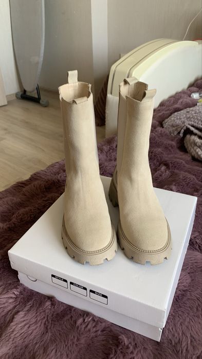 Продам ботінки челсі