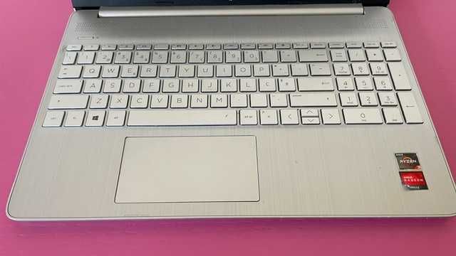 Portatil HP Pavilion 15s-eq1005np