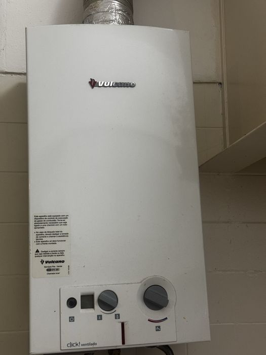 Esquentador semi novo
