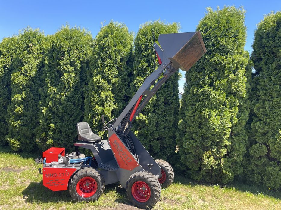 Погрузчик 4х4, мінінавантажувач MND-2117