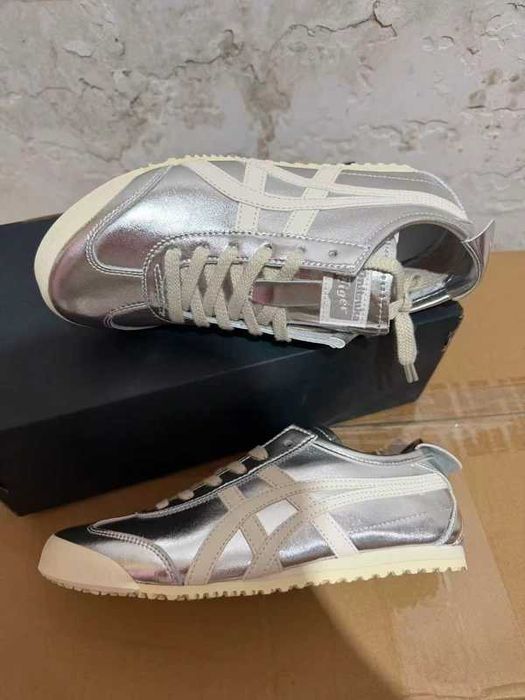 Onitsuka Tiger Mexico 66 Silver Off White R.39