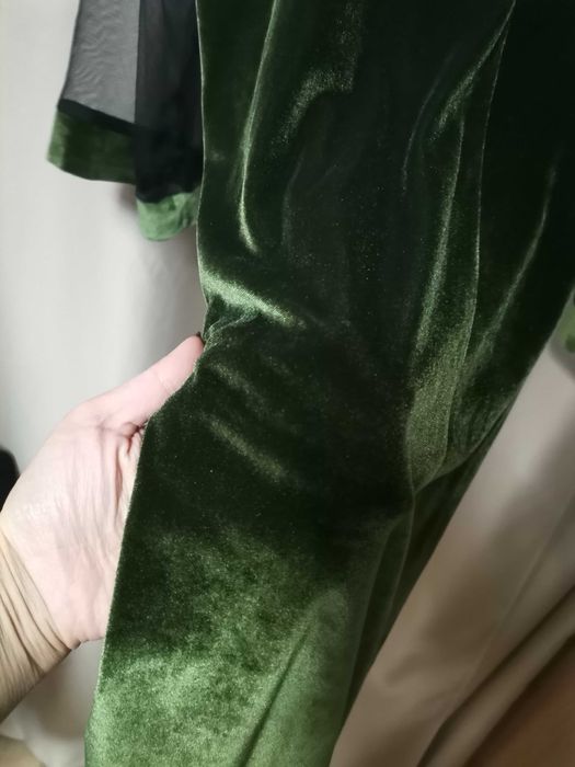 Сукня жіноча святкова