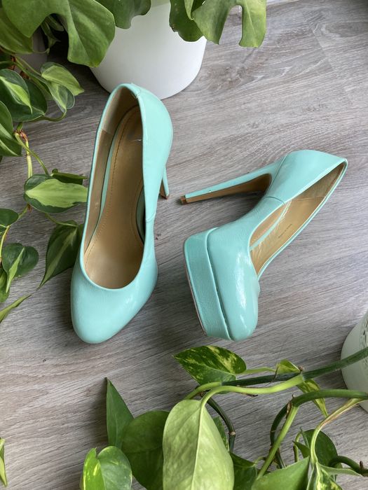 Buty na obcasie szpilki 39