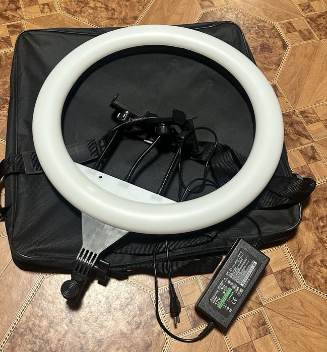 Продам Led лампу