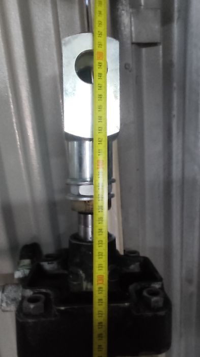 Siłownik pneumatyczny duży