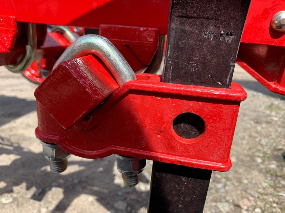 КРН 5,6 Культиватор міжрядний просапний прополочни Деметра Компенсація