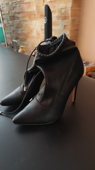 Buty Kazar skórzane raz założone