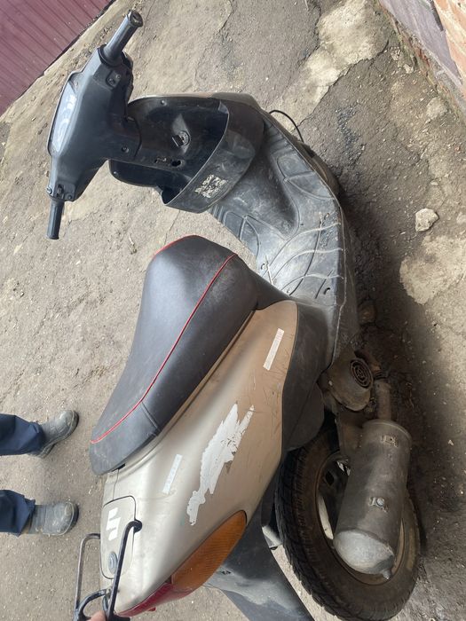 Продам Suzuki lets 2