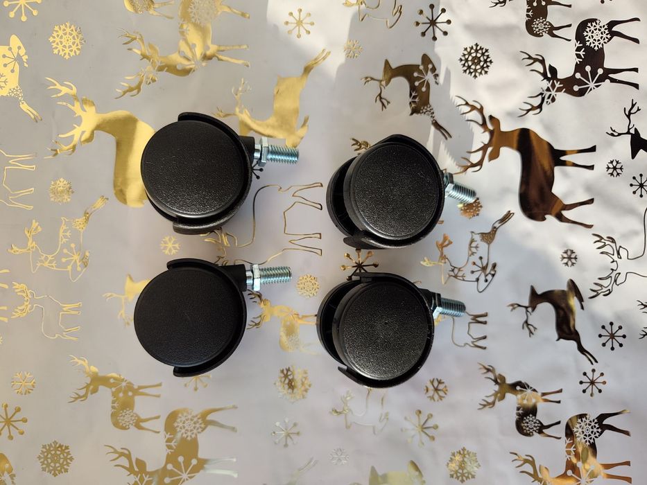 Комплект мебельных колес (4 шт.) ролики со шпилькой, новые