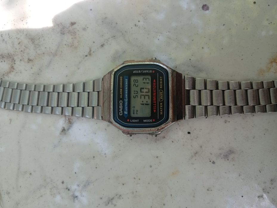 Продам часи касіо