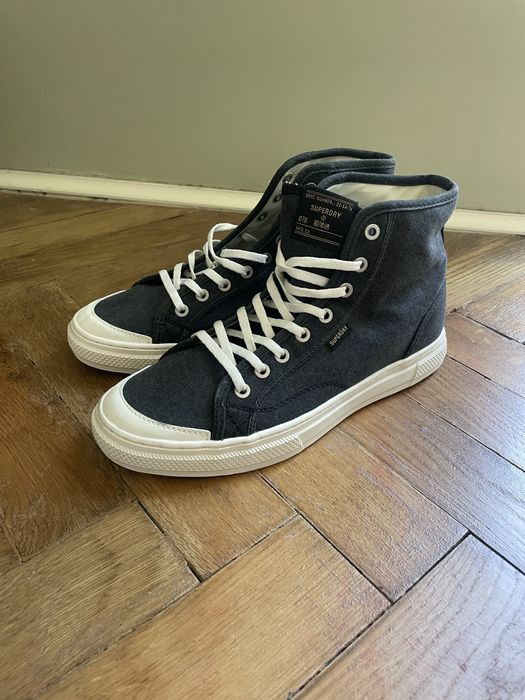 Superdry trampki vegan 42