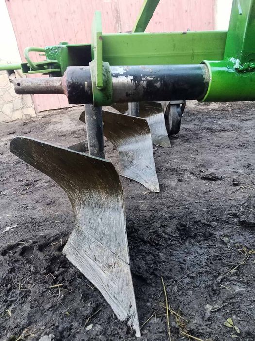 Плуг бомет м.Теребовля