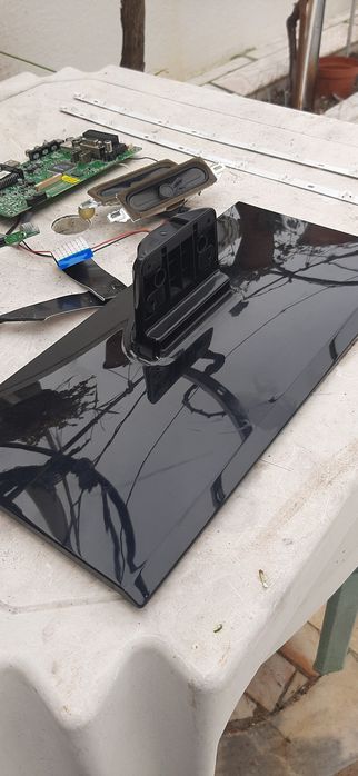 Tv selecline às peças