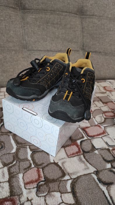 Buty Ecco 24 chłopięce