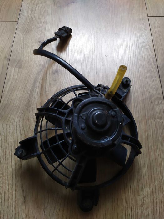 Hyosung GT 650 wentylator chłodnicy