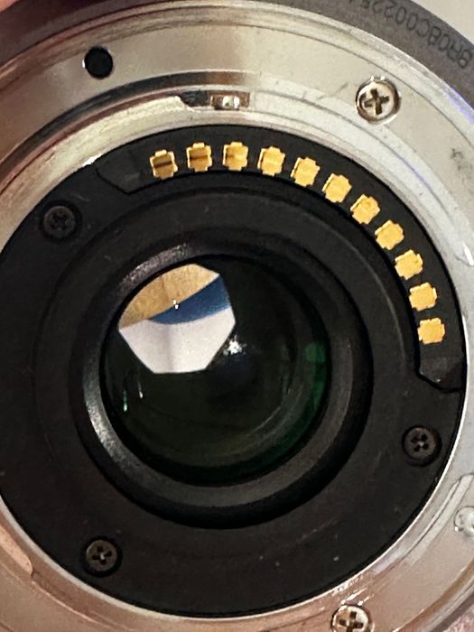 Panasonic Lumix G 20mm f/1.7 ASPH