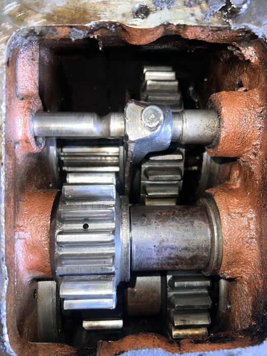 Реверс Львівський навантажувач ком роздаткаГаз Зил