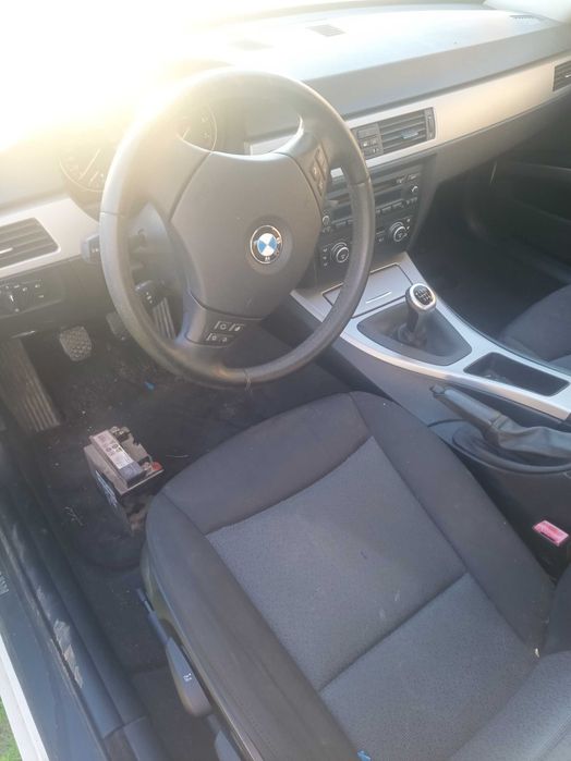 BMW e 90 na części