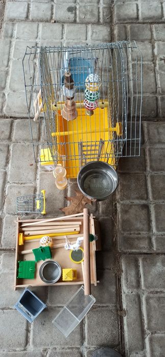 Клітка для падруги 23/34 і іграшки, ванночка, драбини  іьд...