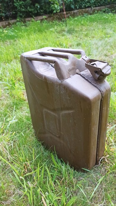Kanister  20 litrów metalowy