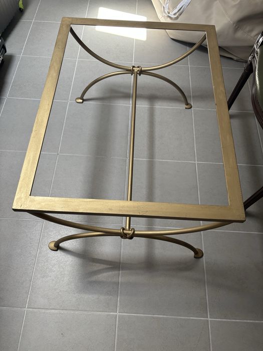 Mesa de ferro dourada & banco para candeeiro de conjunto