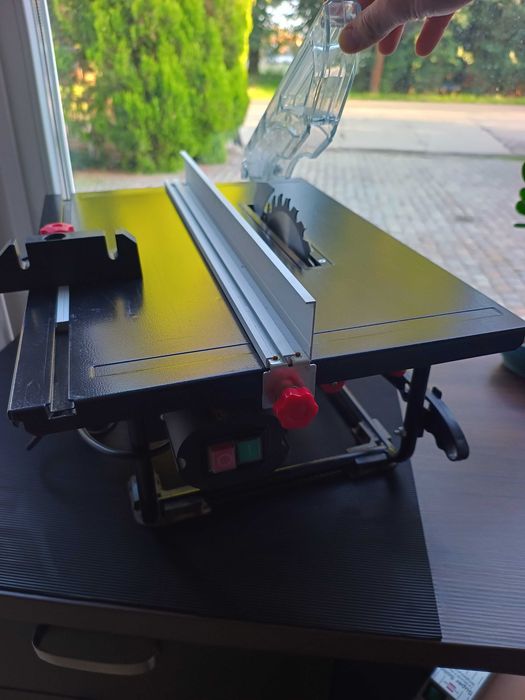Pilarka piła stołowa 800W TS200/800