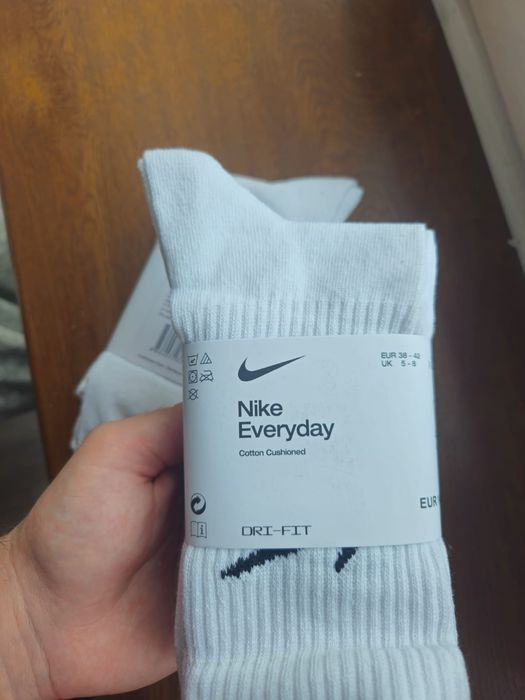 Skarpetki Nike Everyday Cushioned Crew 2x3-Pack Białe M 38-42 Nowe