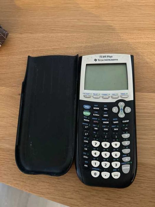 Calculadora Texas instruments TI 84 Plus