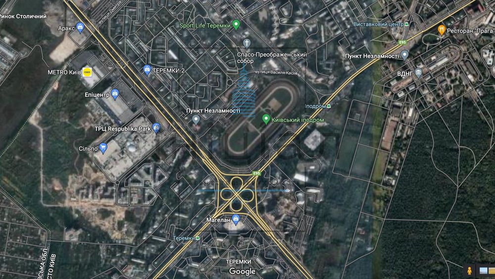 Окружна - ФАСАД ( іподром ) продаж  1000 м2, ділянка 45 соток