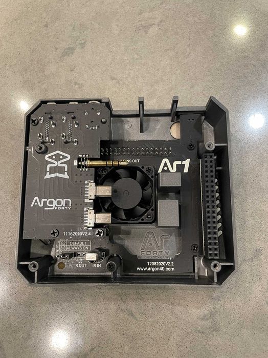 Корпус Argon ONE M.2 для Raspberry Pi 4