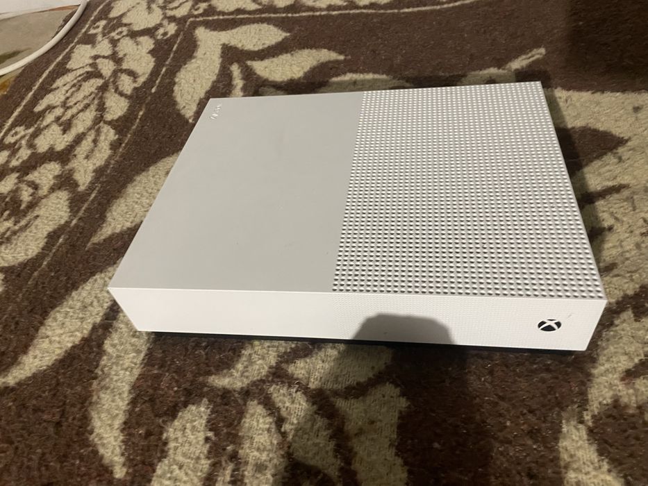 Xbox one S como nova