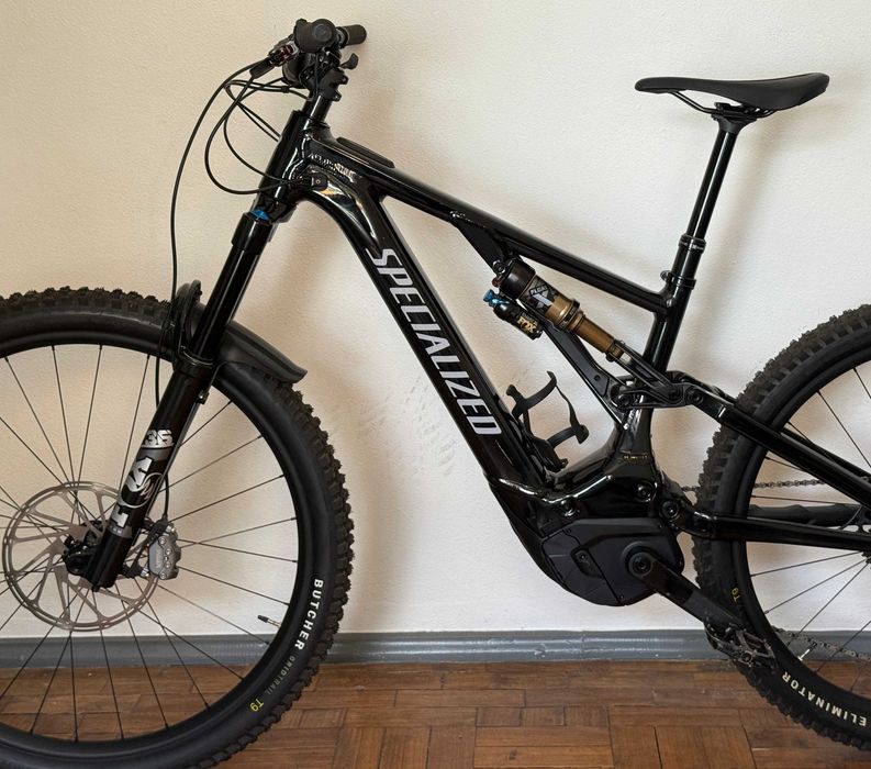 Specialized Turbo Levo apenas 25km. Garantia até julho de 2027