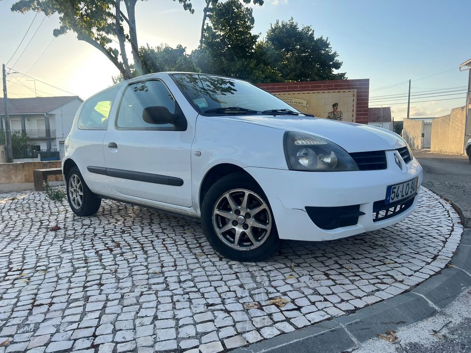 Renault Clio 2007 1.5 diesel 5 lugares