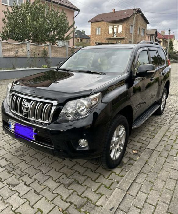 Тойота прадо офійна 2010 4.0 газ-бензин