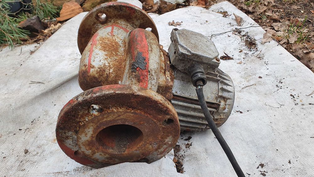 3 Pompy obiegowe stare