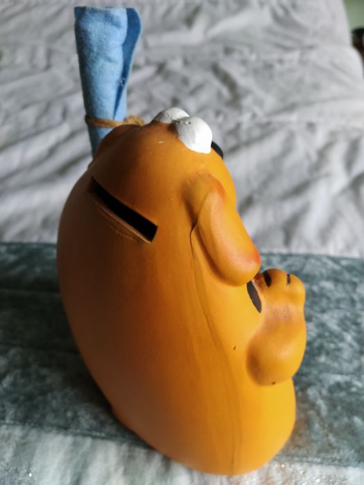 Mealheiro forma de Cão
