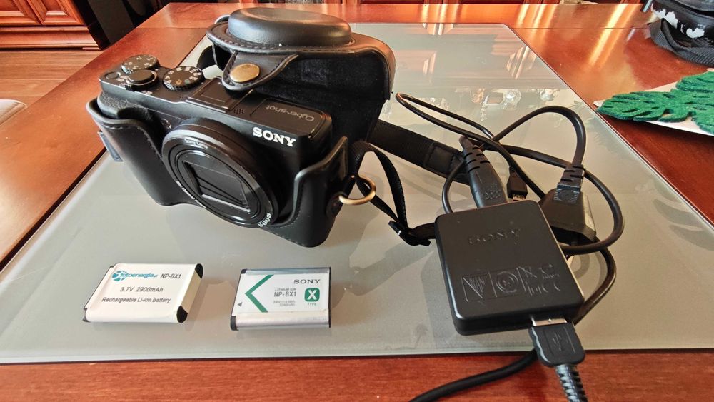 Sprzedam Sony DSC -HX50