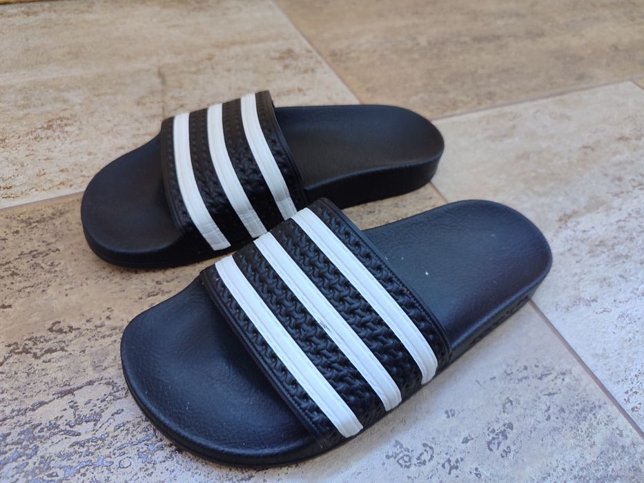 Шльопанці adidas
