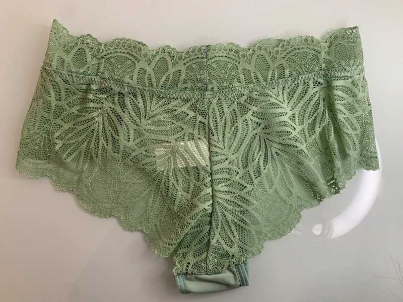 Conjunto de sutiã e cueca.