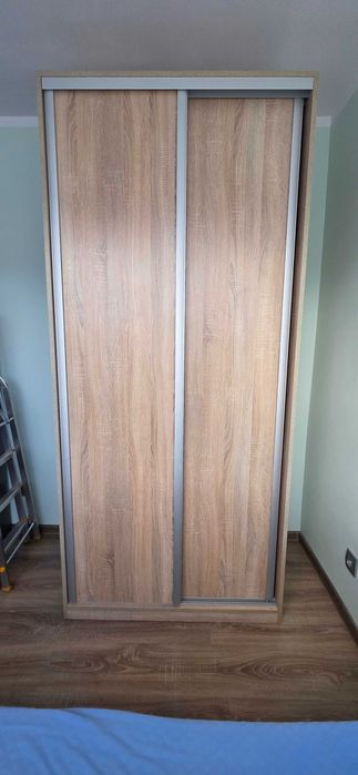 Szafa w bardzo dobrym stanie
