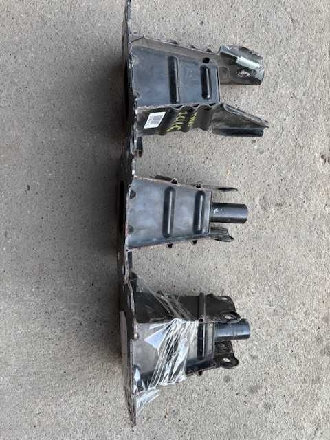 Автомобільні кузовні запчастини