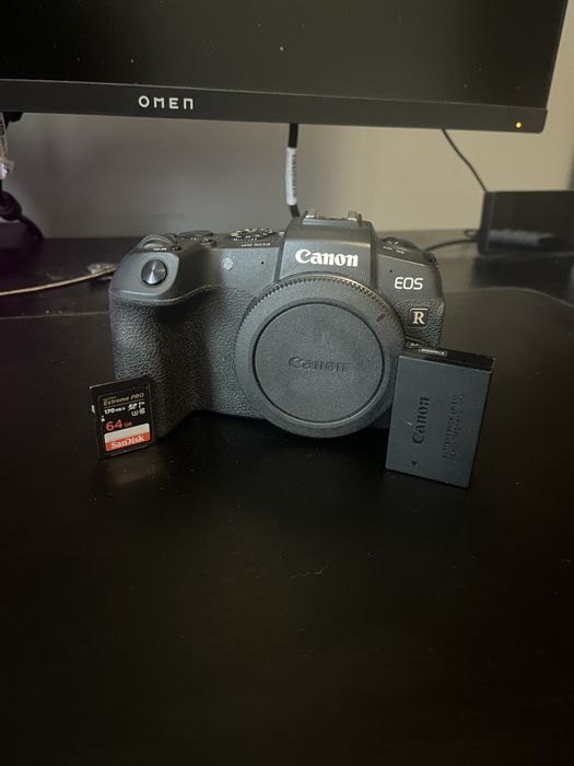 Canon Eos RP pełnaklatka + bateria + karta sd i ładowarka
