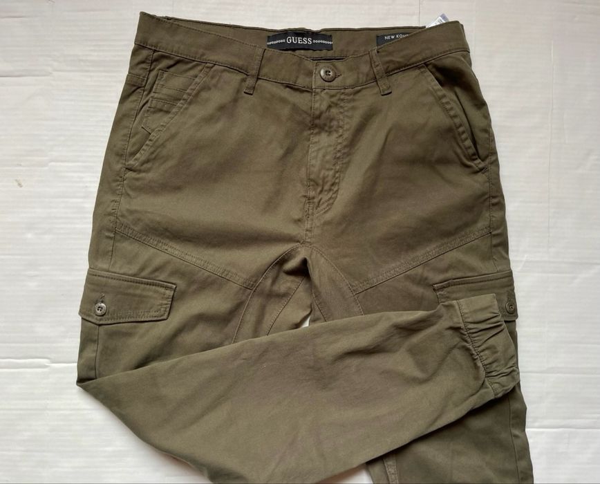 Чоловічі штани Guess