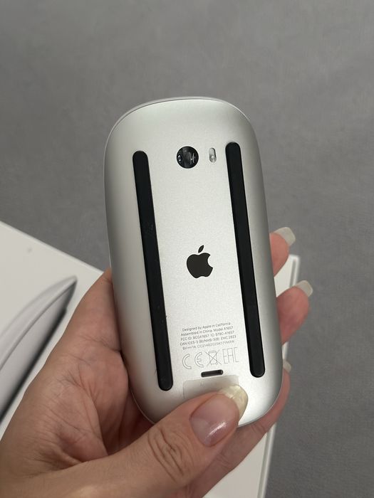 Миша Apple оригінал