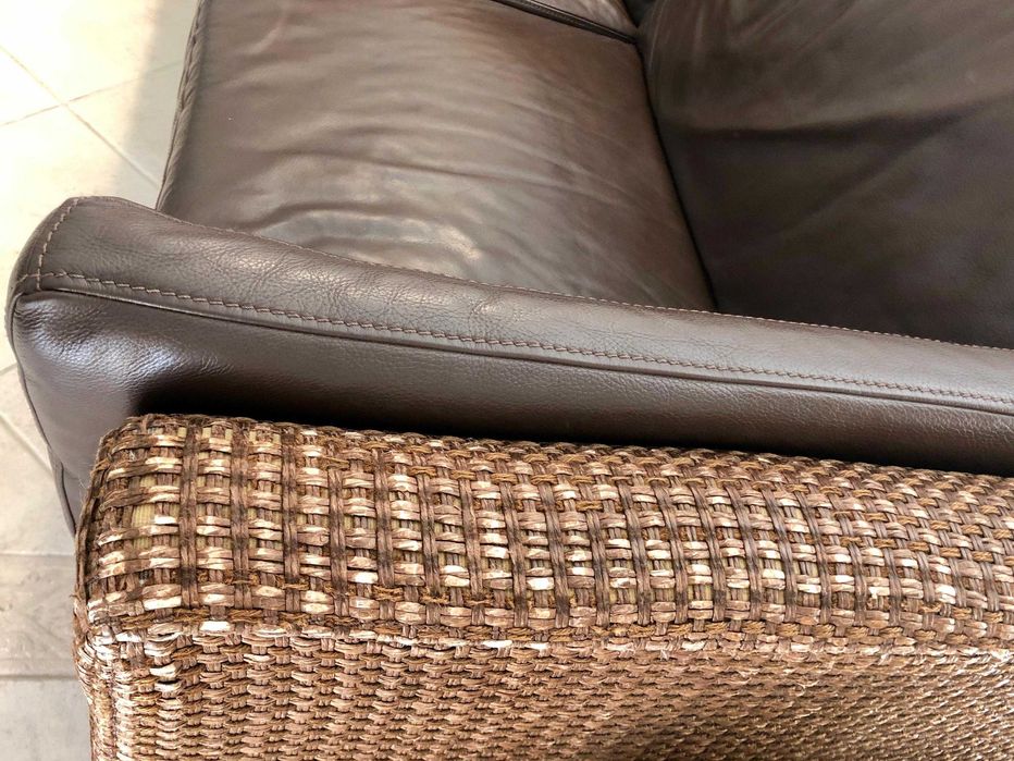 Sofa em pele marca Belar - PROMO