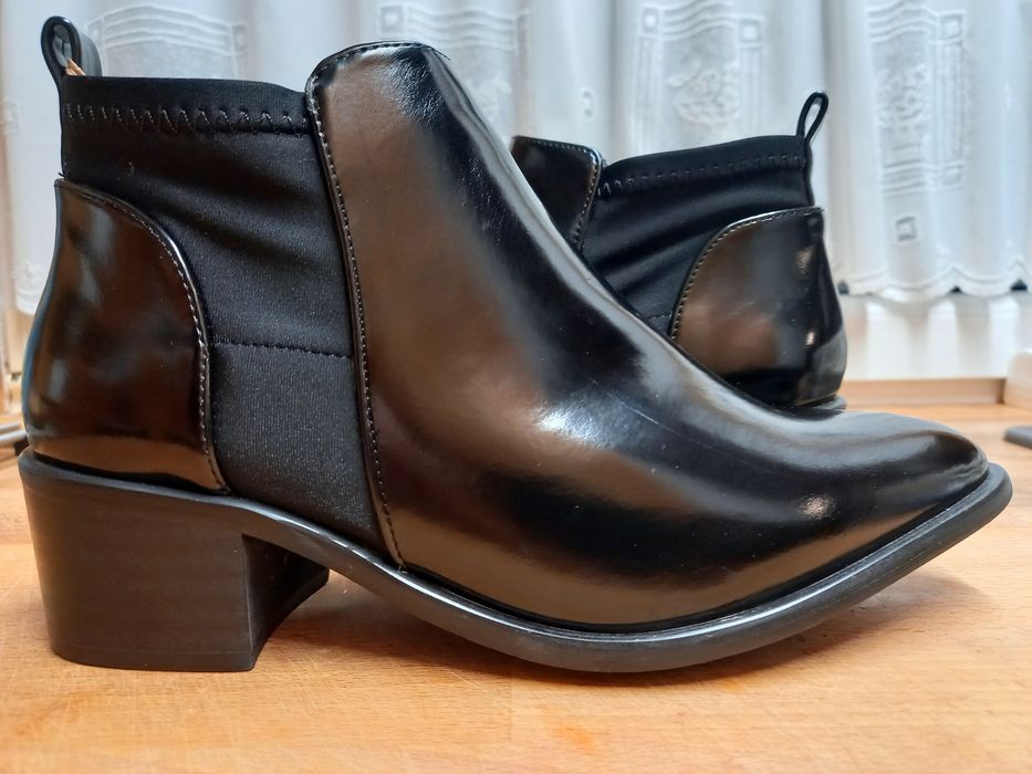 Buty rozm.37/ nowe